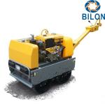 600-700KG Gasoline Diesel Walk Behind Roller Engine Power 13HP CE Certificated