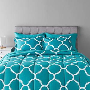 China Europe Style Lightweight Microfiber Bed-In-A-Bag Comforter Set with Durable Stitching factory