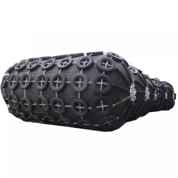 China Black Yokohama Type Fender 80kPa 3.3*6.5M For Mooring STS Operations factory