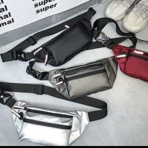 China Chest Bag Ins Men'S Waist Bag Waterproof Fashion Messenger Bag Leisure Outdoor Trend Sports Mobile Phone Bag factory
