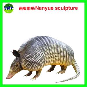 China Hotel mall deco artificial statue China protected animal pangolin model doll as decoration statue factory