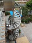 Spiral StaircaseVH04S Spiral Stainless Steel Stair Tread Beech Curved Glass