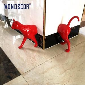 China Geometric Cat Stainless Steel Modern Sculpture Passing Through Wall factory