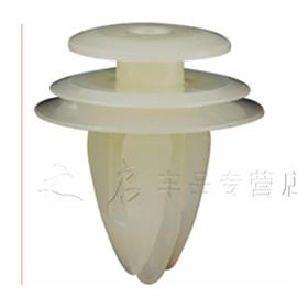 China Body Interior Bumper Car Repair Parts Automotive Plastic Clips factory