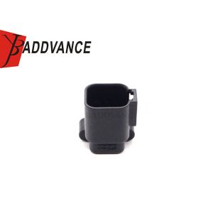 ATF13-6P-BM13 Borad Mount Header Right Angle 6 Pin Automotive Amphenol Connector