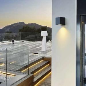 China 20 Lumens Solar Powered Wall Sconce Lighting Fixture For Outdoor Use factory