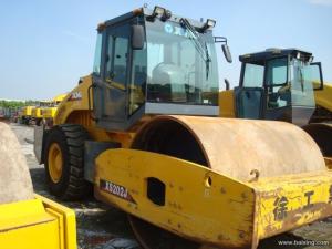 China Uniform Pressure Humanized Roller Construction Equipment factory