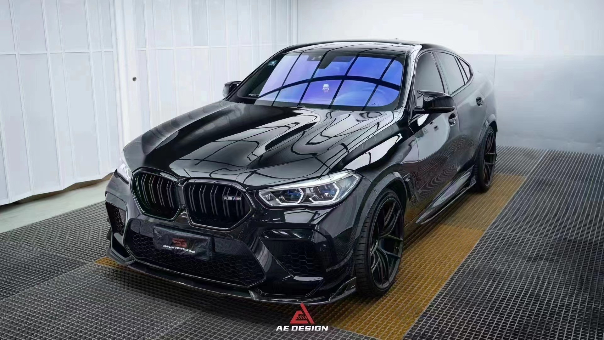 For BMW X6M F96 Carbon Fiber Body Kit X6M F96 Upgrades the AE Style Carbon Fiber Front Lip Diffuser Spoiler