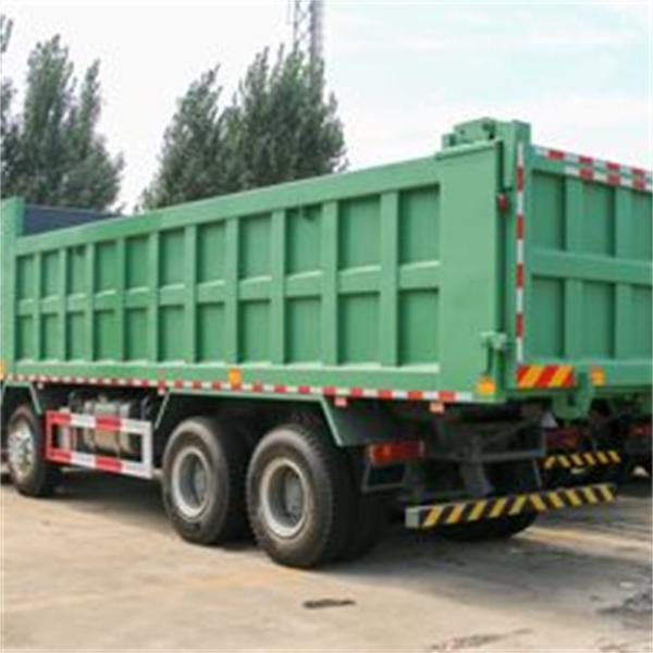 Sinotruk WD615.47 HOWO 375hp Diesel Dump Truck with 12 Tires and 26.79CBM Load