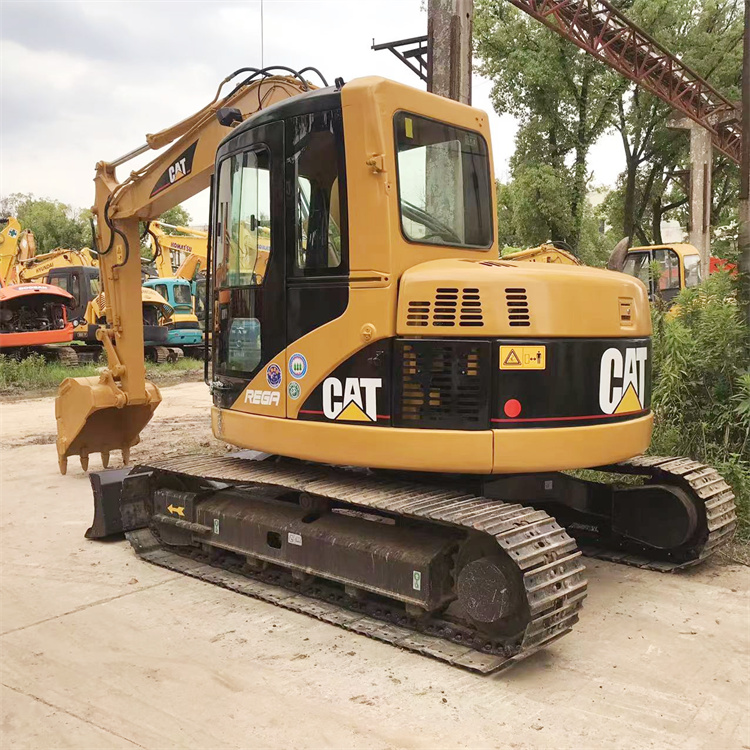 8000 KG Hydraulic Mini Excavator Made in Japan with Original Parts and Good Condition