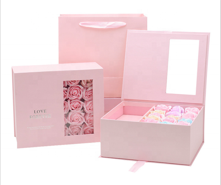 Hot Foil Flower Gift Box Eco Friendly Magnetic Gift Box With Ribbon