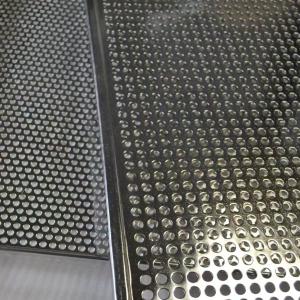 China 304 Rust Free Stainless Steel Metal Perforated Baking Tray Mesh With Customized Size factory