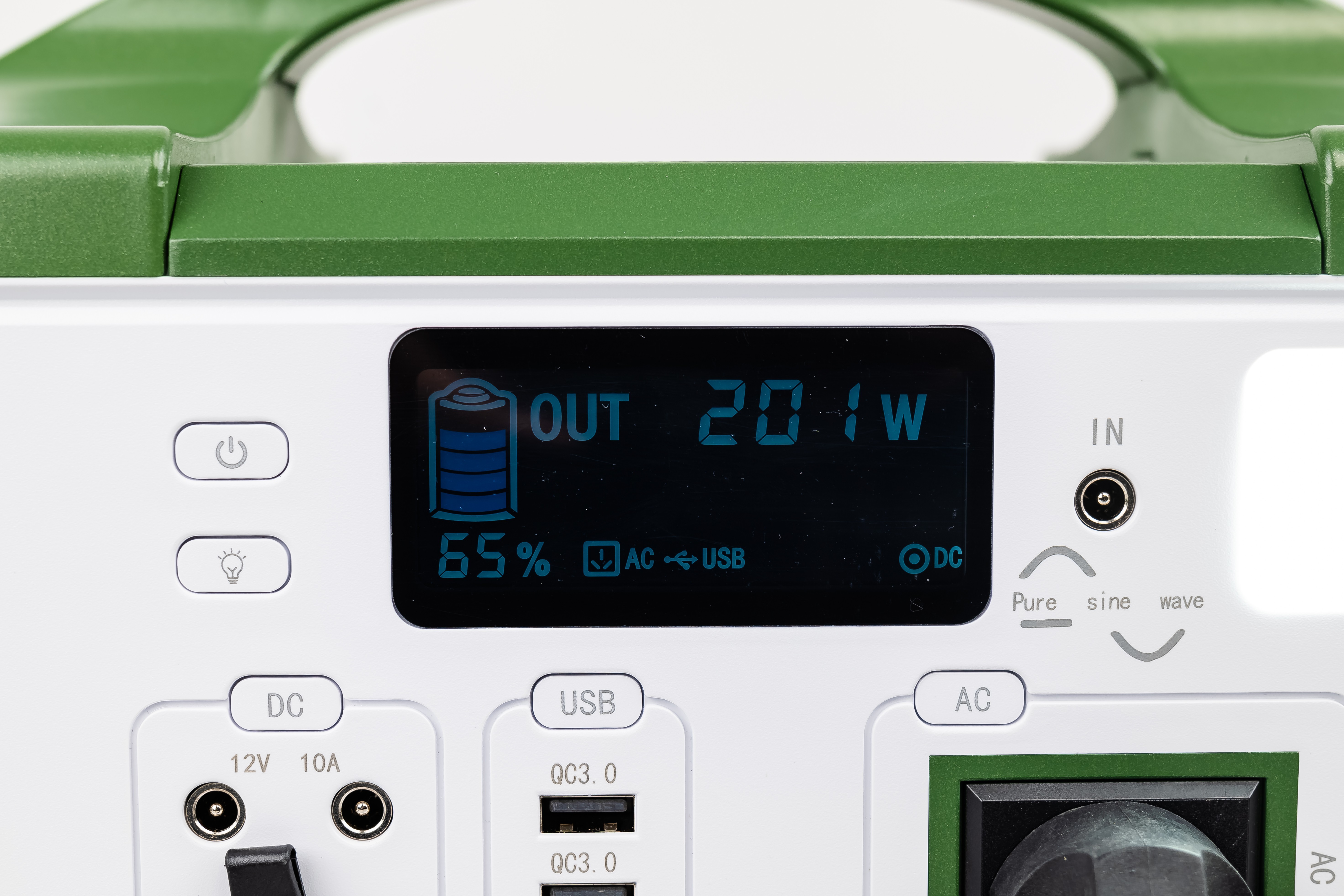 Quick Charge MPPT Solar Cotroller 600W Power Green Plastic Case Solar Generator For Outdoor Backup System