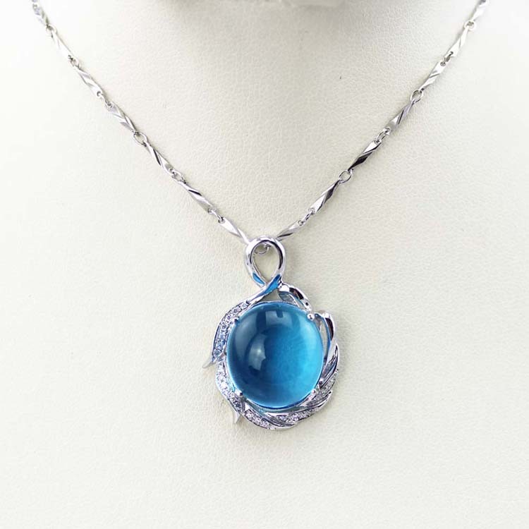 Sterling Silver 14mmx16mm Oval Dome Blue Topaz Cubic Zircon Pendant (PSJ0430)
