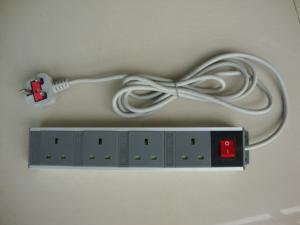 China 4 Receptacles Horizontal UK European Power Strip With Switch For Kitchen Appliances factory