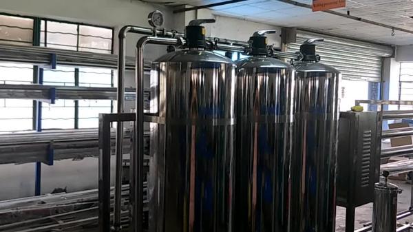 China Water vending machine with reverse osmosis system,drink water filter factory