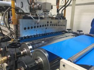 China Stationery High Foam Ratio PP Sheet Extrusion Line Chemical / Physical Microfoam Board Making factory
