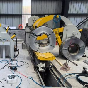 2000mm PLC Controlled Hydraulic Decoiler Machine Machine Steel Coil Decoiler