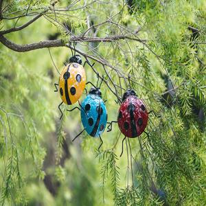 China Unique Metal Yard Ornaments Medium Metal Garden Ladybugs Tree Decor factory