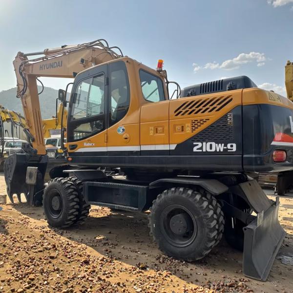 2019 Year Used Hyundai 210 Excavator Second Hand Mini Wheeled Excavator For Construction
