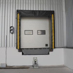China Industrial Sponge Dock Seals and Shelters With Double Weaved Fabric factory