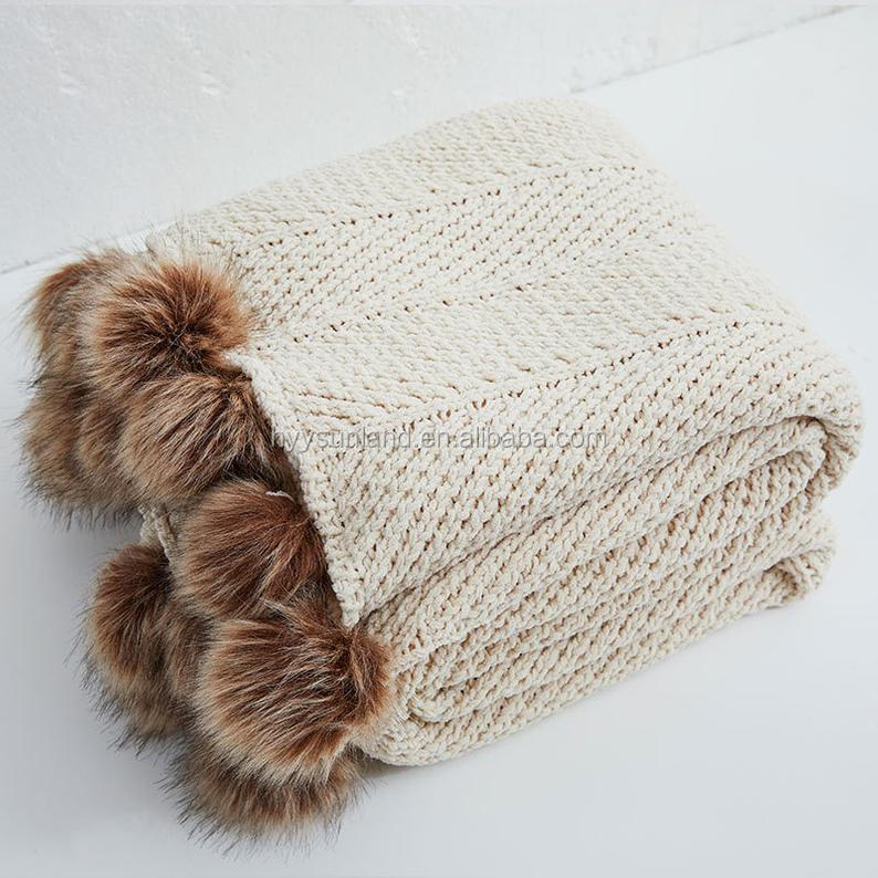 Y-F Home Decor New Nordic Style Soft Fluffy Chenille Knitted Pom Pom Tassel Sofa Throws Plush Couch Crochet Blanket