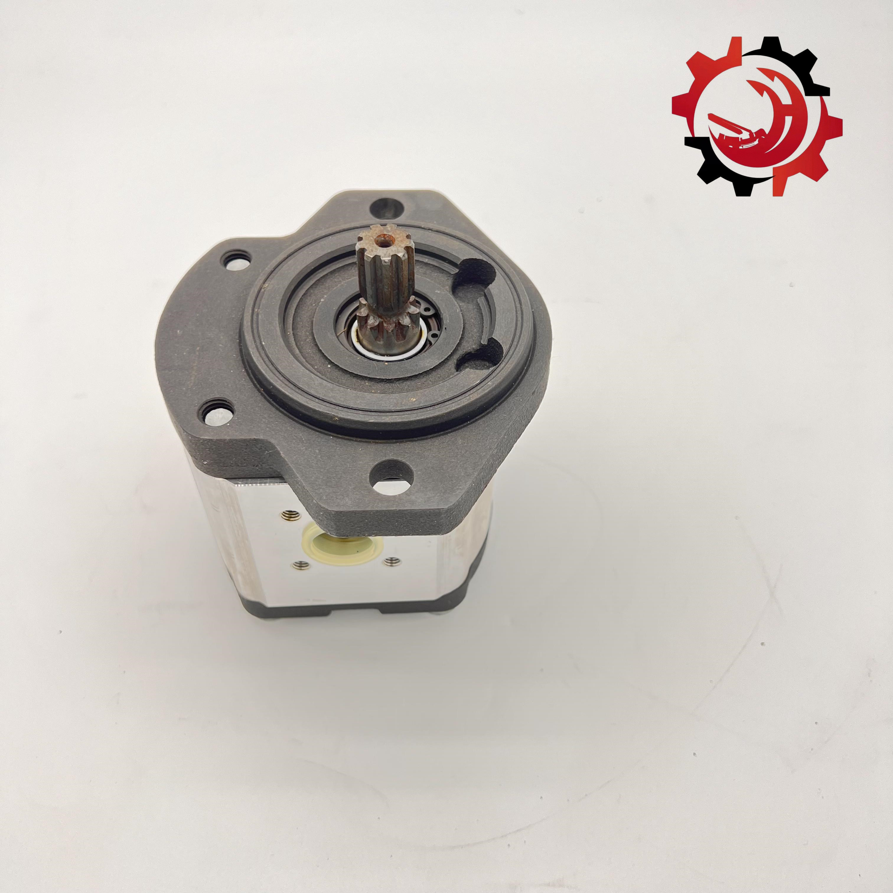 Sany Zoomlion Xugong Different Size and Model Gear Pump in stock concrete pump truck accessories