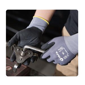 China 15G Grey Nylon/Spandex Foam Nitrile Protective Work Gloves factory