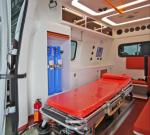 9 Speed Medical Emergency Ambulance Ford Transit Mid Axle