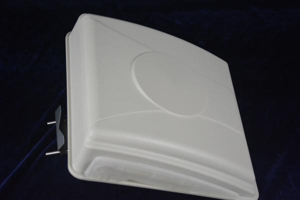 Industrial Passive UHF RFID Reader Max 18M Reading Range For Vehicle Management