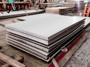 China Mirror Finish 304 2b Stainless Steel Flat Sheet 18 Gauge JIS ASTM factory