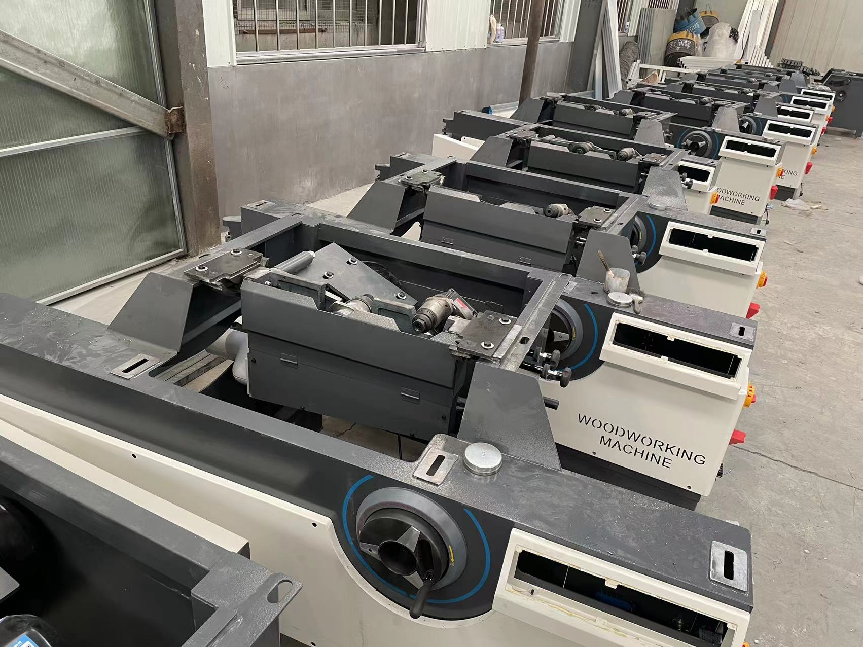 Woodworking Machine with Customized Voltage Qingdao Precision Sliding Table Panel Saw