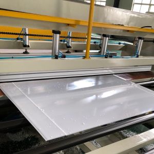 China Smooth Extruded Polypropylene PP Plastic Board Sheet Non Toxic ODM factory