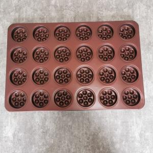 China 24 Cavity Cake Baking Tray 1.0mm Aluminum Steel Cake Pan PTFE 600*400*30 factory