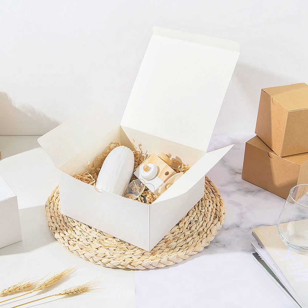 Folding Recyclable White Gift Packaging Kraft Paper Box For Candle Custom Logo OEM ODM
