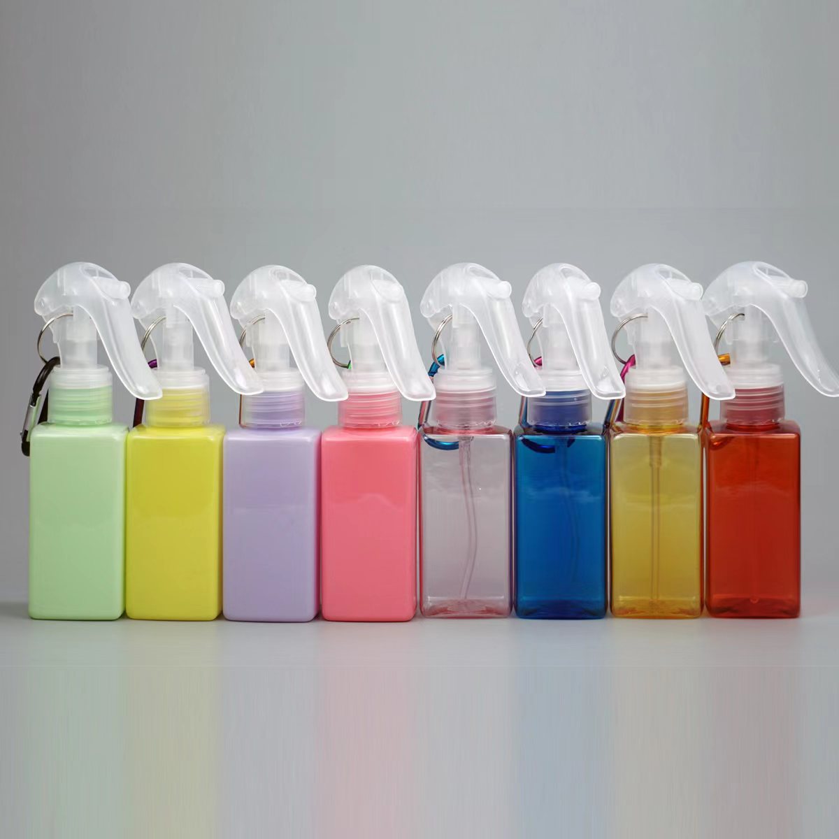 Screen Printing 100ml PET Square Shape Trigger Sprayer Bottle with Portable Mental Hook