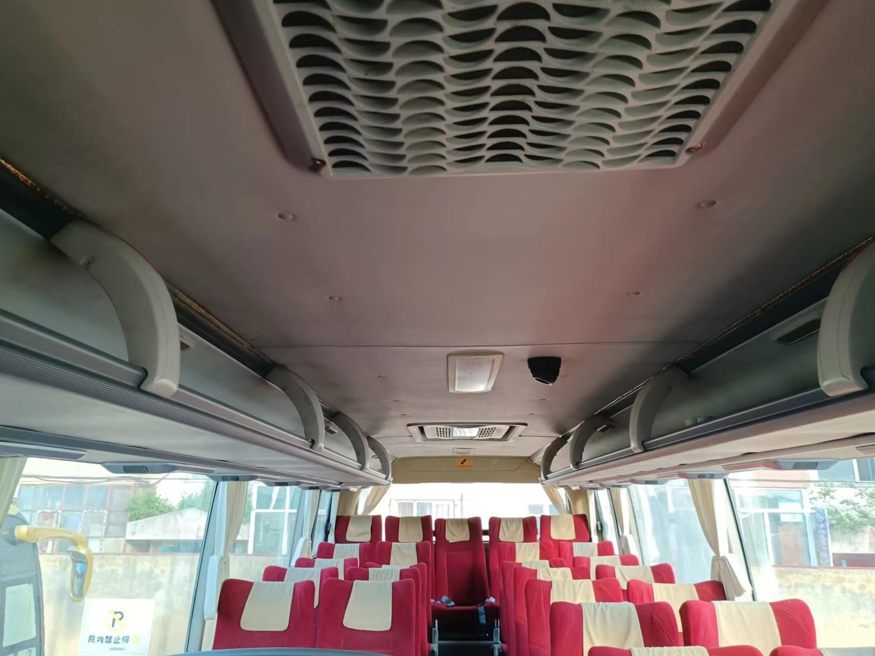 Coaches Golden Dragon 49 Seater Bus 2017 Two Doors China Brand