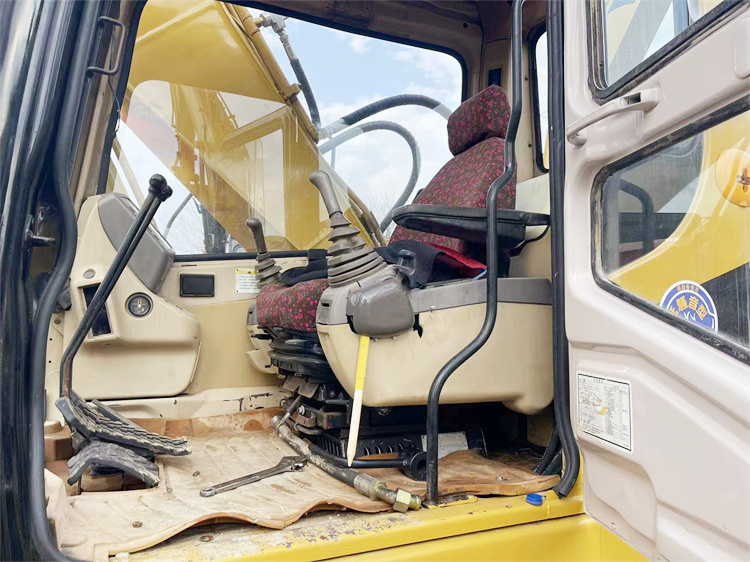 Japan original used Cat 320B excavator with original parts