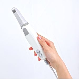 China Yucera YRC-S03 Lightweight Handheld Intraoral Scanner with Ergonomic Design and AI Intelligent Core for Fast and Accurate 3D Scanning factory