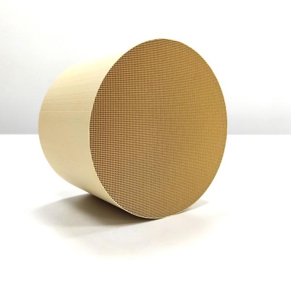 Three Way Catalytic Converter for IX35 Car Model with 300-800°C Catalyst