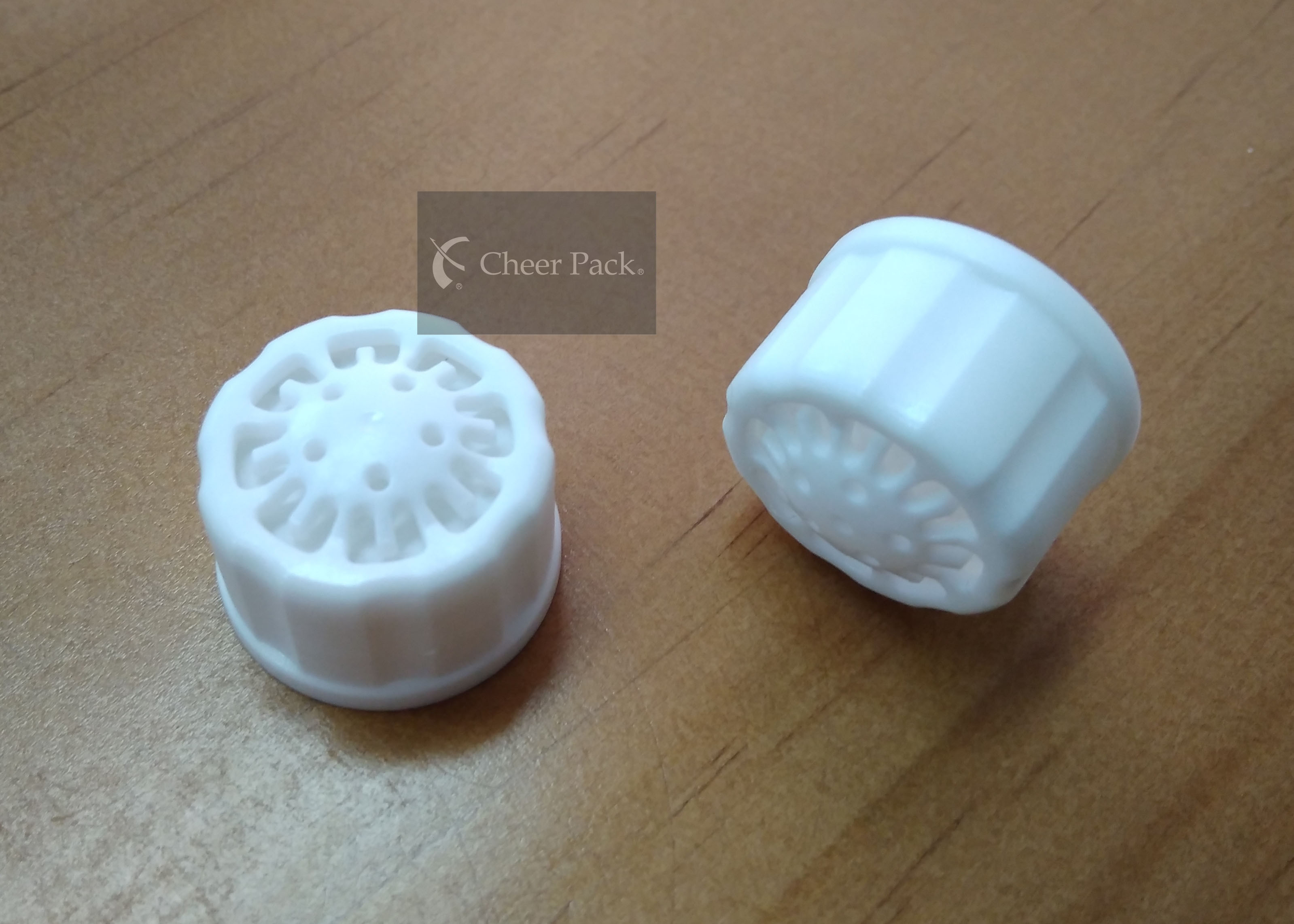 Professional Plastic Pour Spout Caps Food Grade For Doypack / Stand Up Pouch