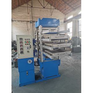 Crumb Rubber Tile Making Machine Interlocking With 50T Mold Closing Force