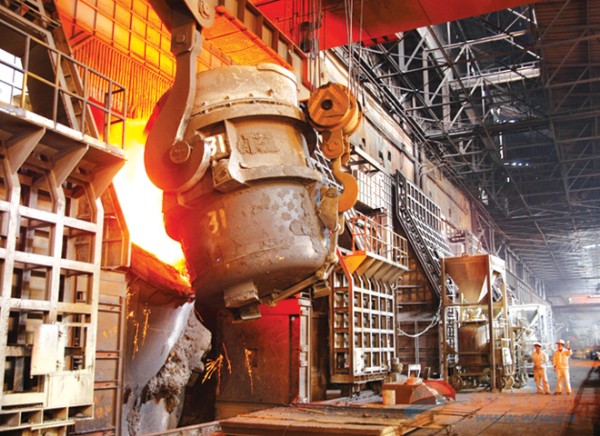 Vermiculite board for fire protection and thermal insulation