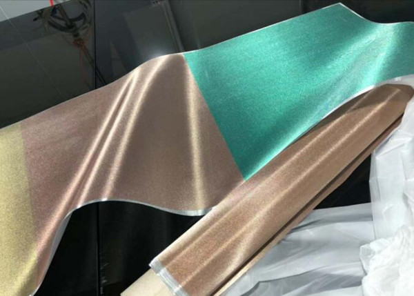 China Laminated Glass Decorative Fabric Mesh Metal Coated factory