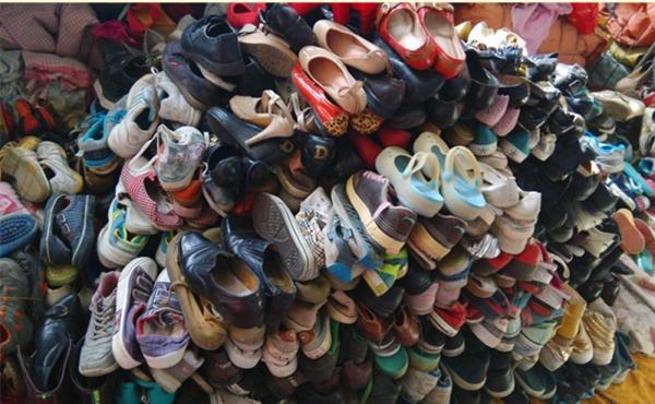 Fashion woman used shoes/second hand shoes