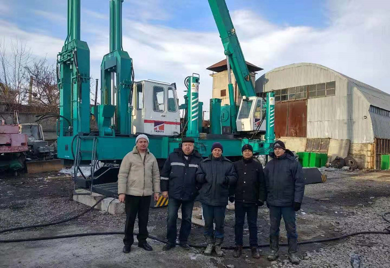 120T Concrete Hydraulic Rotary Piling Rig Spun Pile Square Pile No Vibration No Noise No Pollution