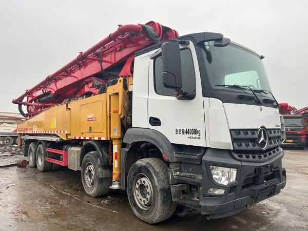 Hydraulic Machining Process 20 Years Concrete Pump Truck 56 Meters with