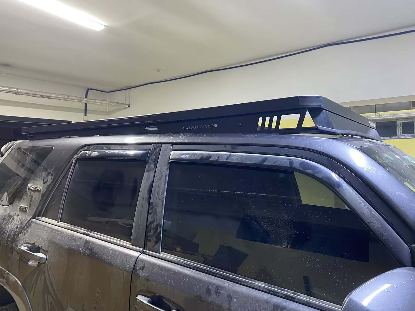 AL6063 SS304 Car Roof Rack 4runner Roof Basket For Toyota