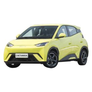 China Versatile New Energy Car Innovative Four Wheel Electric Car Sleek Design factory