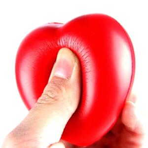 China Heart Shape Pu Foam Stress Ball Toys Pressure Relief 6.8cm Diameter factory